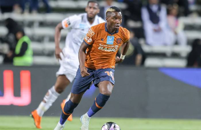  Nhật định phạt góc Al-Fayha vs Al-Hazem, 21h50 ngày 25/12