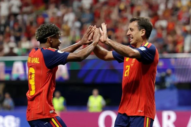 Nhật định phạt góc Uruguay vs Tây Ban Nha, 07h00 ngày 27/06 - Ảnh 1