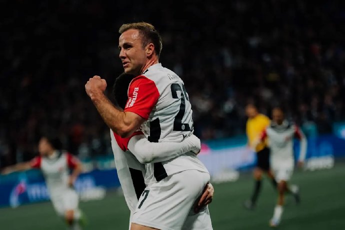 Nhận định St. Tonis vs Eintracht Frankfurt 23h00 ngày 21/8: Chênh lệch trời vực