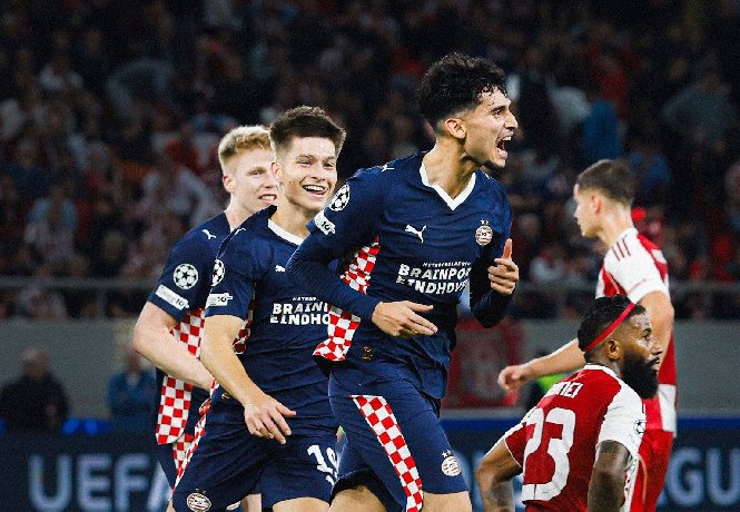  Nhận định AZ Alkmaar vs PSV Eindhoven, 22h45 ngày 09/11: Kết quả có lợi
