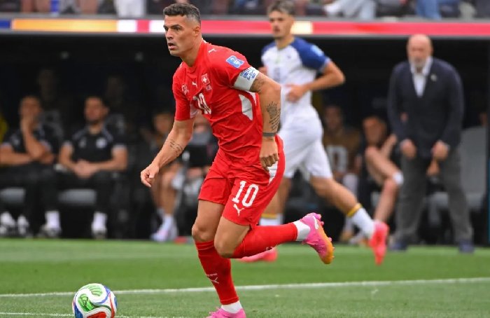  Soi thẻ phạt Thụy Sĩ vs Canada, 2h00 ngày 25/6