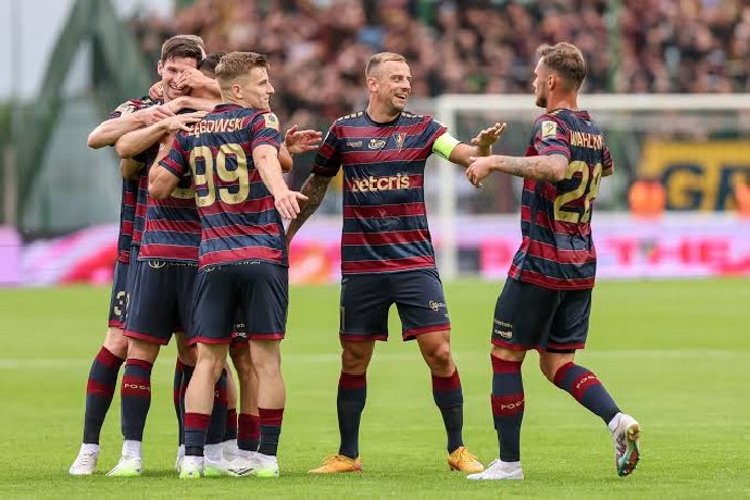  Nhận định Pogon Szczecin vs Legia Warszawa 01h30 ngày 25/7: Đại chiến rực lửa