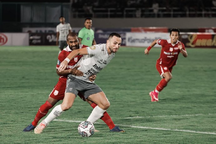  Nhận định Bali United vs Persis Solo, 19h00 ngày 23/11: Dìm kẻ yếu, tìm sức bật