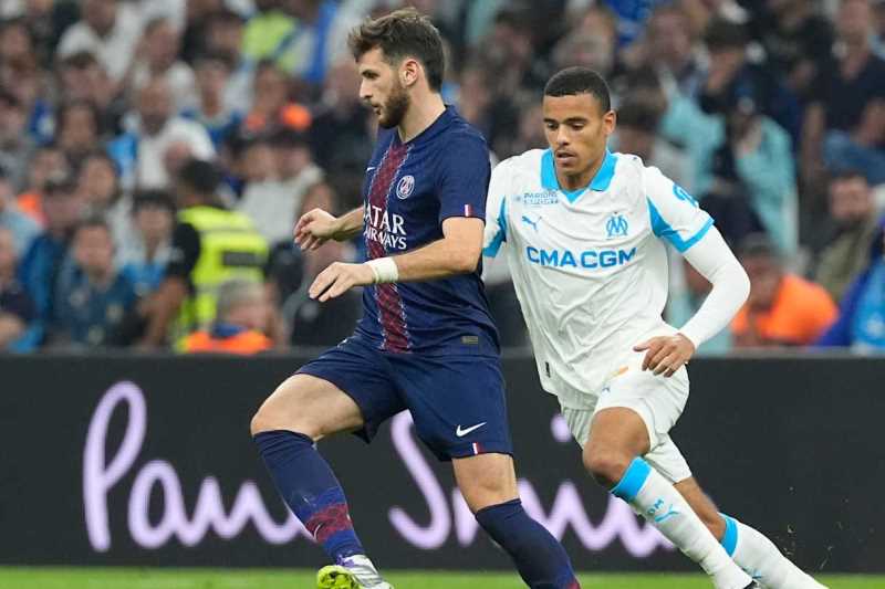 Nhận định PSG vs Marseille 1h00 ngày 09/01: Bảo vệ ngôi vương - Ảnh 1