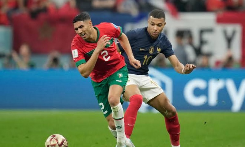 Nhật định phạt góc Pháp vs Morocco, 3h00 ngày 10/7 - Ảnh 1