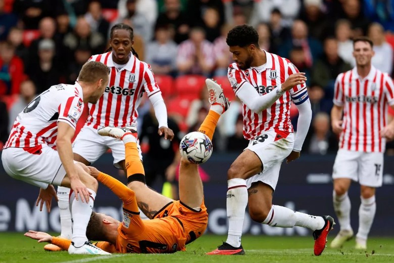 Nhận định Hull City vs Stoke City, 22h00 ngày 1/1: Cải thiện vị trí - Ảnh 1