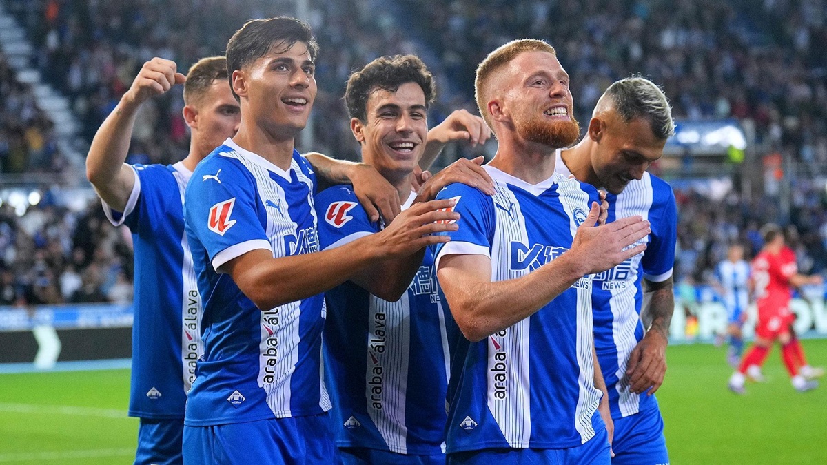 Nhận định Alaves vs Sevilla, 23h30 ngày 20/09: Lợi thế sân nhà - Ảnh 1