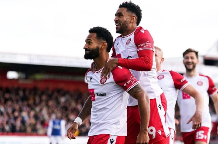  Nhận định Stevenage vs Bromley, 1h ngày 08/10: Phong độ trái ngược