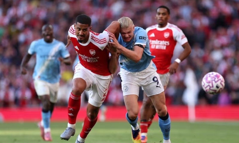 Nhật định phạt góc Arsenal vs Man City, 21h00 ngày 16/8 - Ảnh 1