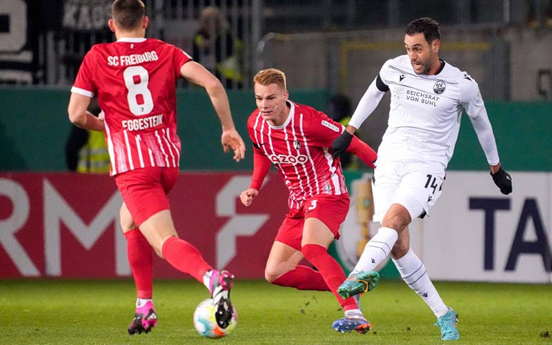 Nhận định, Soi kèo SC Freiburg vs SV Sandhausen 22h30 ngày 11/7: Chiến thắng nhẹ nhàng - Ảnh 1