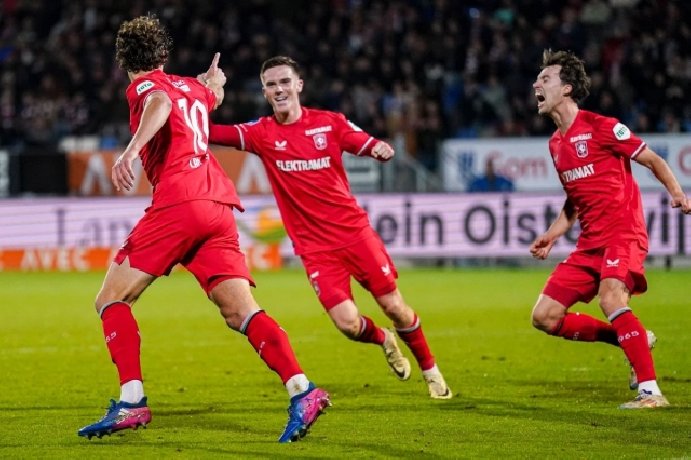  Nhận định Groningen vs Twente 17h15 ngày 6/9: Khách không khách khí