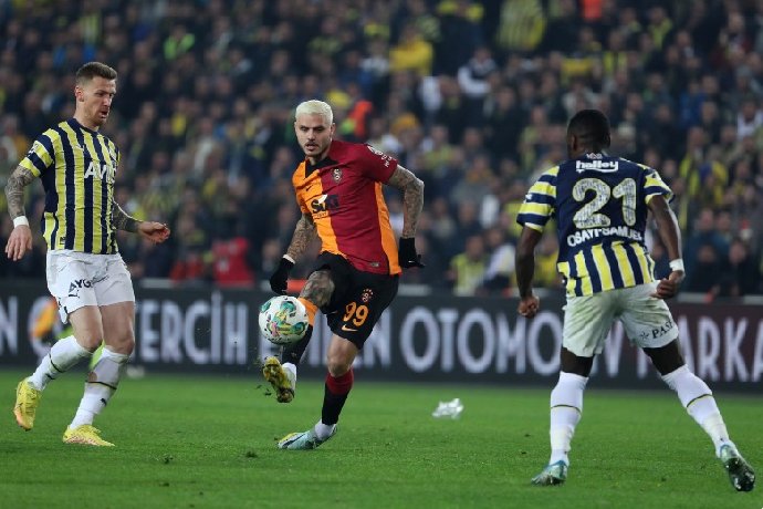  Nhận định Fenerbahce vs Galatasaray, 0h00 ngày 2/12: Bất phân thắng bại