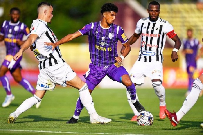  Nhận định Universitatea Cluj vs Arges, 23h00 ngày 3/2: Níu giữ chân nhau