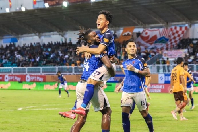  Nhận định Becamex TPHCM vs Hà Nội, 18h00 ngày 25/10: Món quà tặng tân HLV