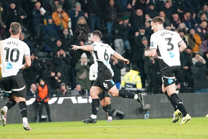  Nhật định phạt góc Portsmouth vs Derby County, 3h ngày 17/03