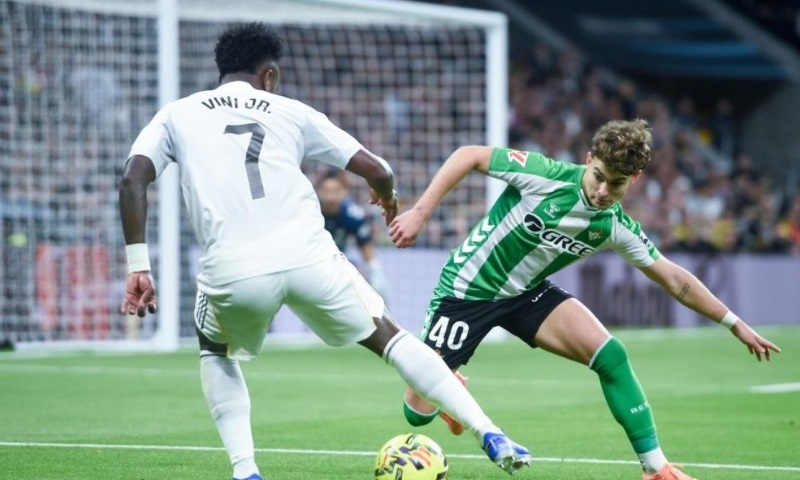 Nhật định phạt góc Real Betis vs Real Madrid, 2h00 ngày 5/9 - Ảnh 1