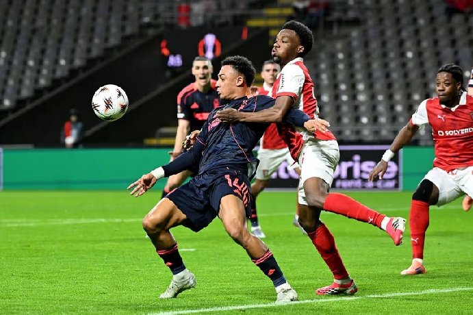  Nhận định Nottingham vs Ferencvaros 3h00 ngày 30/1: Thế trận giằng co