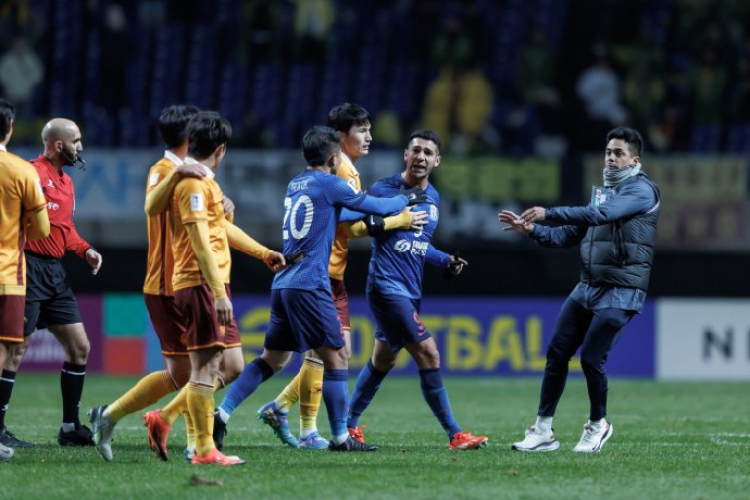  Nhận định Gangwon vs Shanghai Shenhua 17h00 ngày 16/9: 3 điểm đầu tay