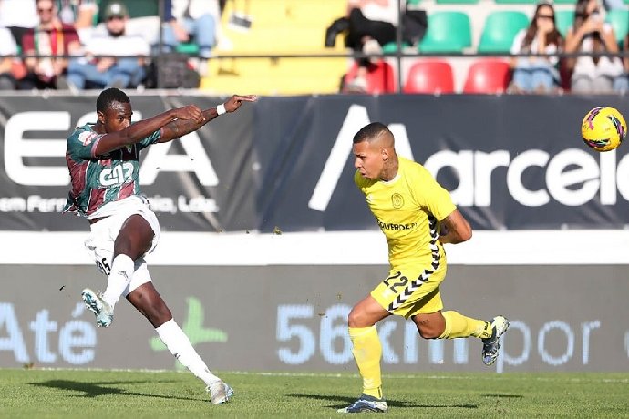 Nhận định Estrela Amadora vs Famalicao 2h15 ngày 12/5: Khách lấn chủ