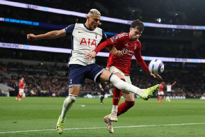  Nhận định Nottingham vs Tottenham, 21h00 ngày 14/12: Vượt qua chủ nhà