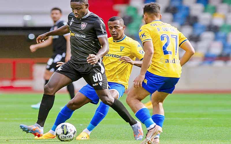 Nhận định Casa Pia vs Estoril Praia 2h15 ngày 4/10: Mang điểm về nhà - Ảnh 1