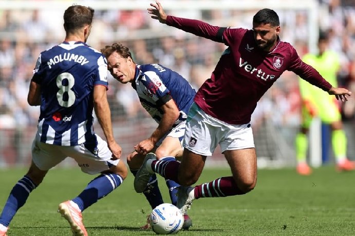  Nhận định Bradford vs Burnley 1h45 ngày 27/08: Khác biệt hoàn toàn