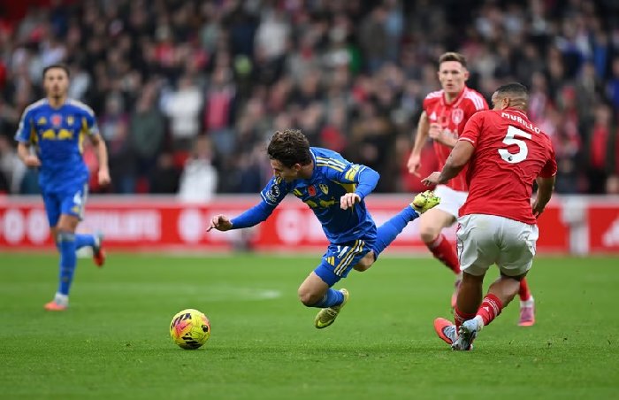 Nhận định Leeds vs Nottingham 3h00 ngày 7/2: Chia điểm tại Elland Road