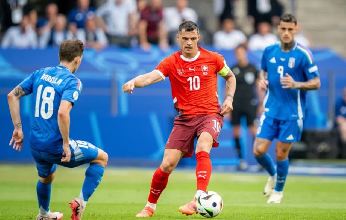 Nhật định phạt góc Thụy Sĩ vs Bosnia-Herzegovina, 2h00 ngày 19/6