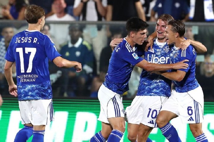  Nhận định Como vs Cagliari, 21h00 ngày 8/11: Tiếp tục bay cao