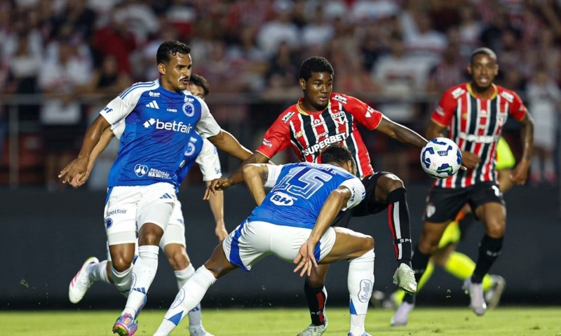 Nhật định phạt góc Cruzeiro vs Sao Paulo, 07h30 ngày 8/10 - Ảnh 1
