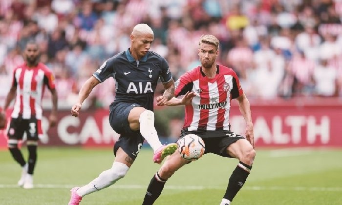  Nhật định phạt góc Brentford vs Tottenham, 23h30 ngày 22/8