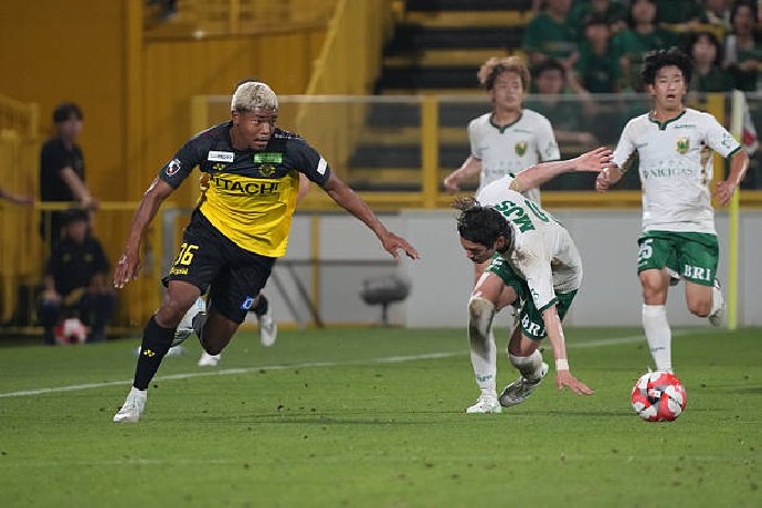  Nhận định Kashiwa Reysol vs Tokyo Verdy 12h00 ngày 15/2: Điểm số đầu tiên