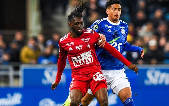  Nhận định Troyes vs Strasbourg 20h00 ngày 06/09: Trở lại mặt đất