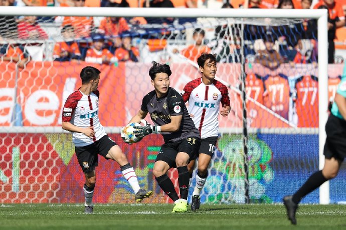  Nhận định FC Seoul vs Gangwon 12h00 ngày 26/10: Màn đối đầu cân sức