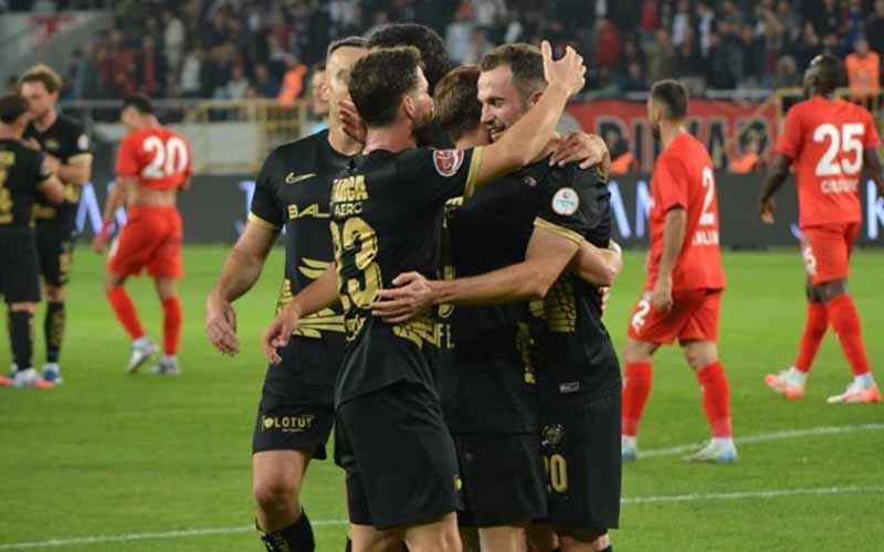 Nhận định Manisa F.K vs Corum 0h00 ngày 3/3: Đôi công hấp dẫn - Ảnh 1