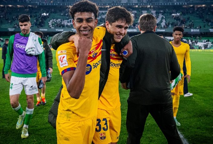  Nhật định phạt góc Albacete Balompie vs Barcelona, 3h ngày 04/02