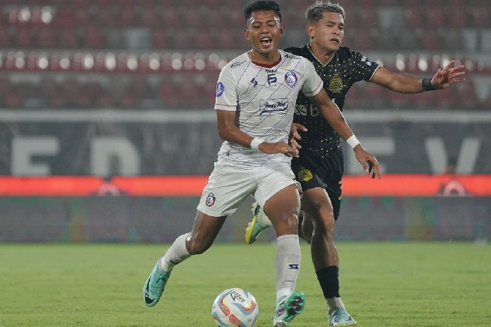  Nhận định Bhayangkara vs Arema, 20h30 ngày 10/3: Tiếp đà bay cao