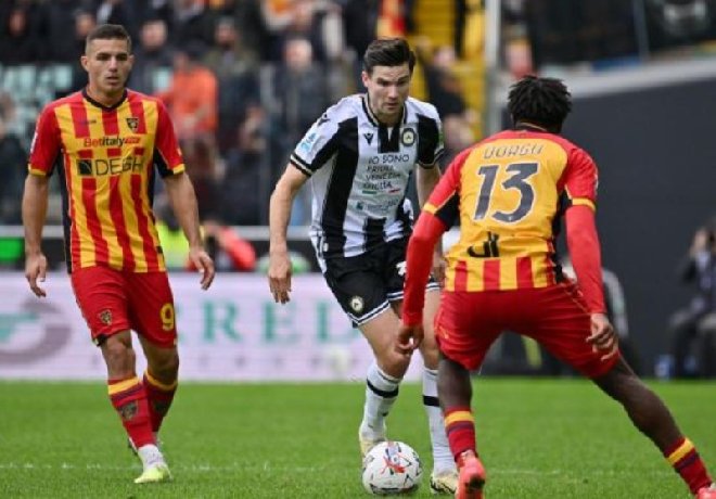  Nhật định phạt góc Udinese vs Lecce, 17h30 ngày 18/10