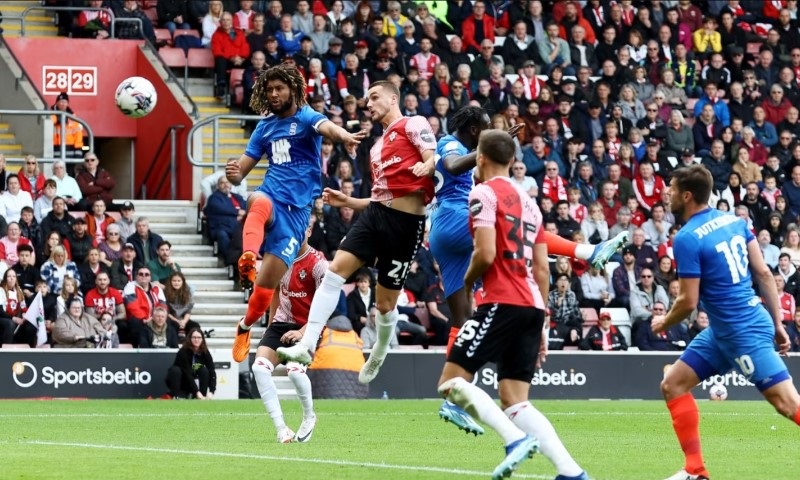Nhật định phạt góc Birmingham vs Southampton, 2h00 ngày 2/9 - Ảnh 1