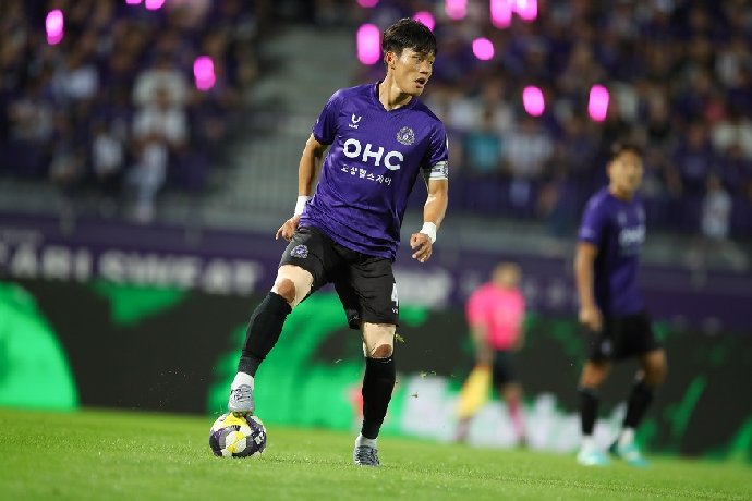  Nhận định Ulsan HD vs Anyang 17h30 ngày 2/8: Cuộc chiến top đầu