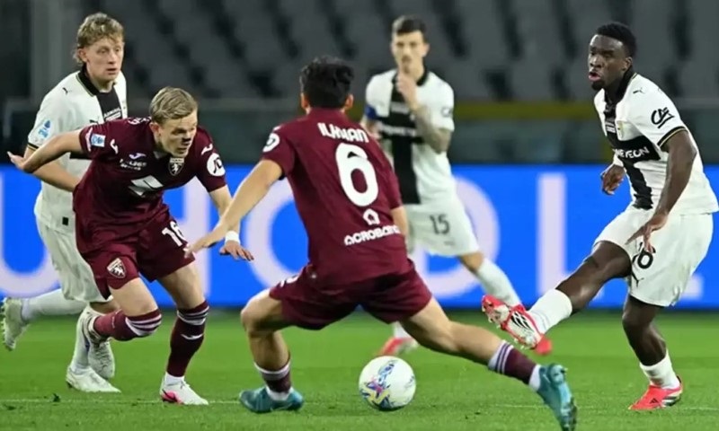 Nhật định phạt góc Parma vs Torino, 01h45 ngày 20/10 - Ảnh 1