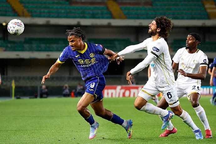  Nhận định Cagliari vs Hellas Verona 2h45 ngày 1/2: Một bàn là đủ