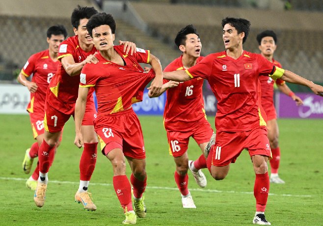  Nhật định phạt góc U23 Việt Nam vs U23 Trung Quốc, 22h30 ngày 20/01