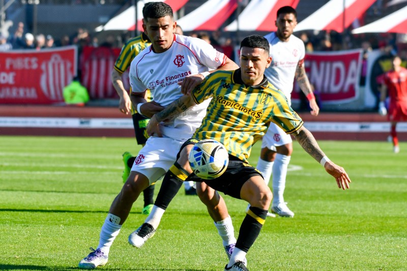 Nhận định Atletico Aldosivi vs Huracan 00h30 ngày 13/10: Khách lấn chủ - Ảnh 1