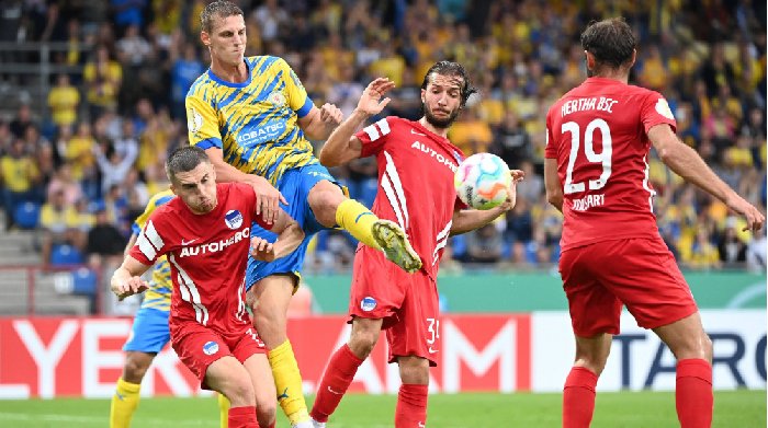  Nhận định Hertha vs Eintracht Braunschweig, 0h30 ngày 22/11: Thị uy sức mạnh