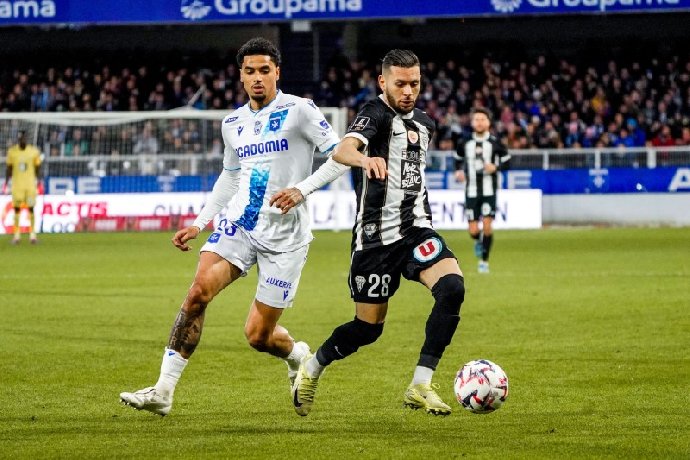  Nhận định Auxerre vs Angers 01h45 ngày 30/08: Tin vào cửa dưới