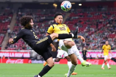 Soi thẻ phạt Mexico vs Ecuador, 8h00 ngày 1/7