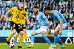 Nhật định phạt góc Malmo vs Elfsborg, 21h30 ngày 26/7