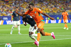 Soi thẻ phạt Curacao vs Bờ Biển Ngà, 3h00 ngày 26/6