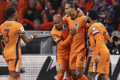 Nhật định phạt góc Serbia vs Hà Lan, 23h00 ngày 27/9